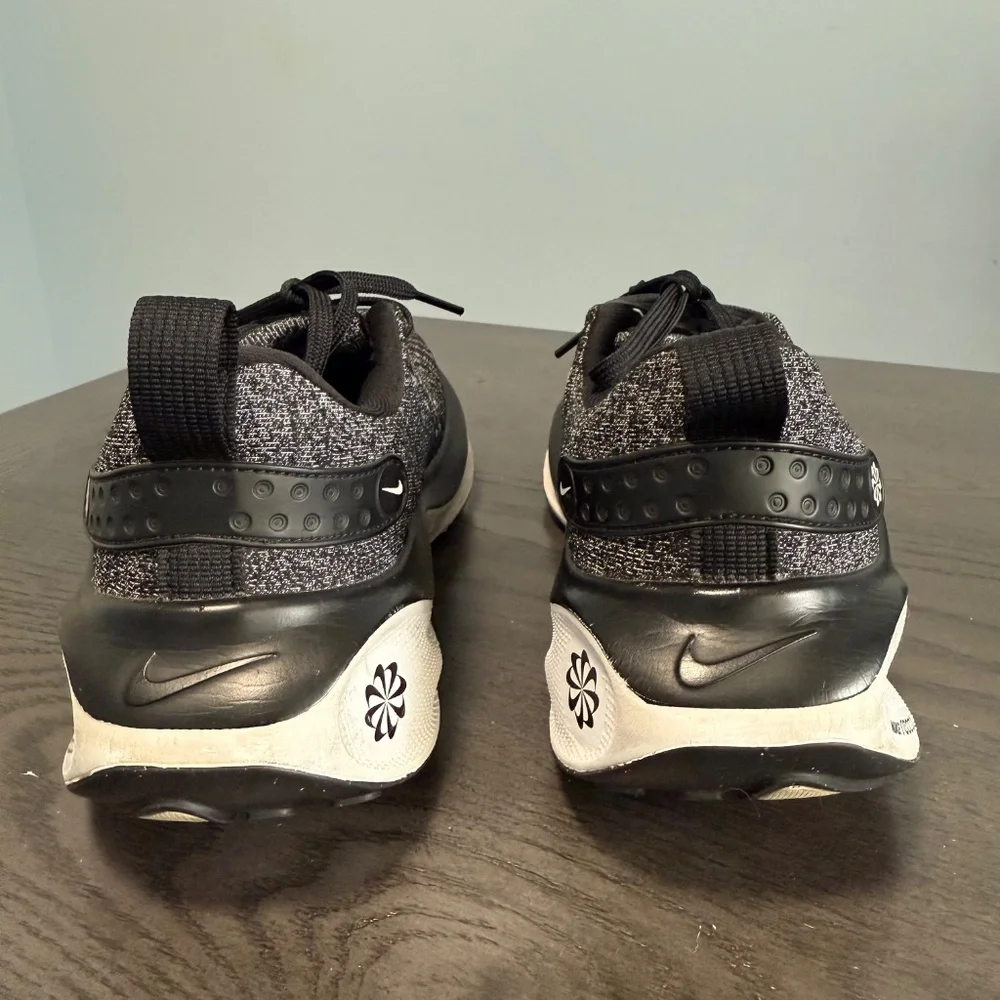Nike Women’s Shoes ReactX‎ Infinity Run 4 Oreo Size 9